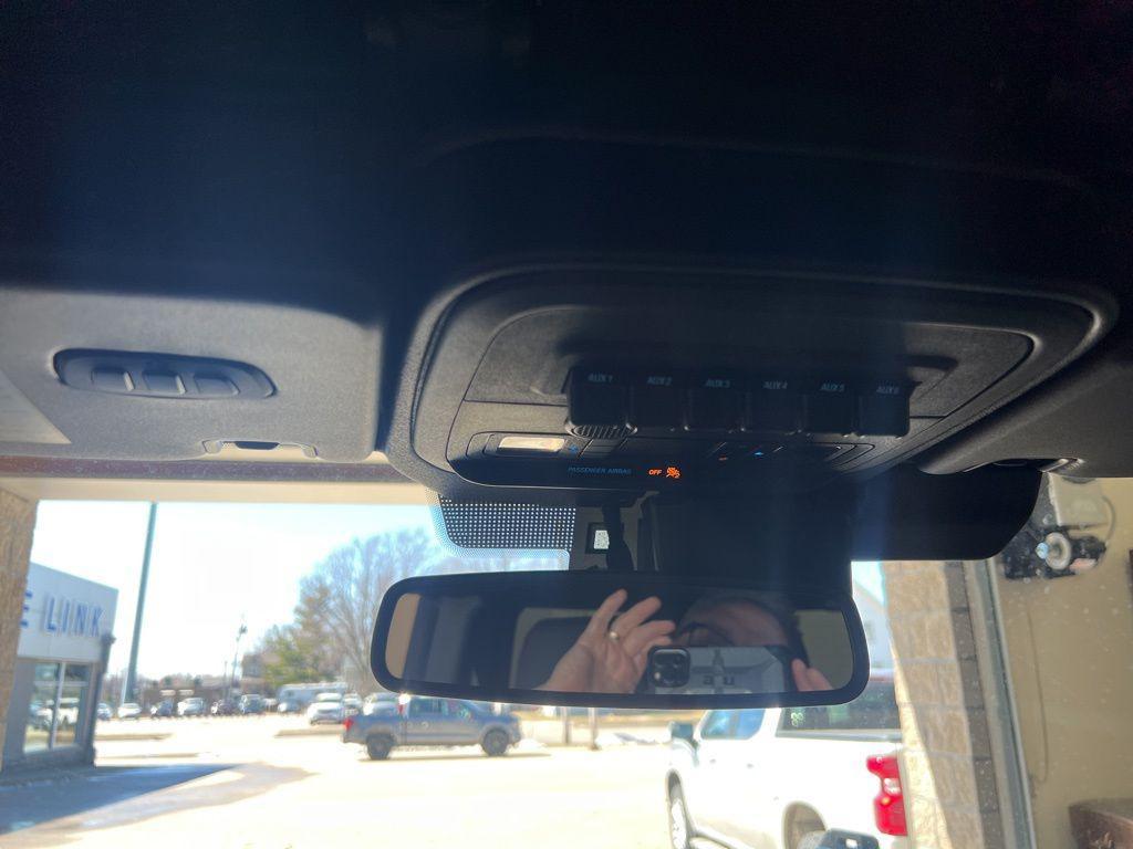 new 2025 Ford Bronco car, priced at $75,678