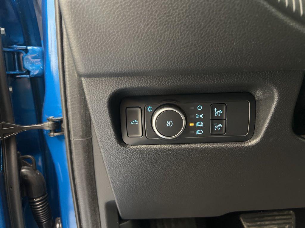 new 2025 Ford Ranger car, priced at $45,239