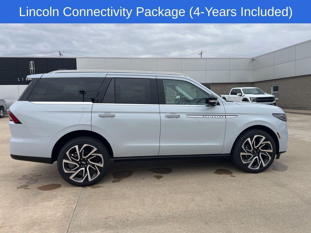 new 2026 Lincoln Navigator car, priced at $98,804