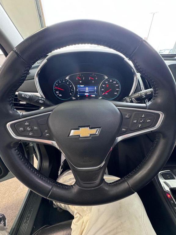 used 2022 Chevrolet Equinox car, priced at $19,499