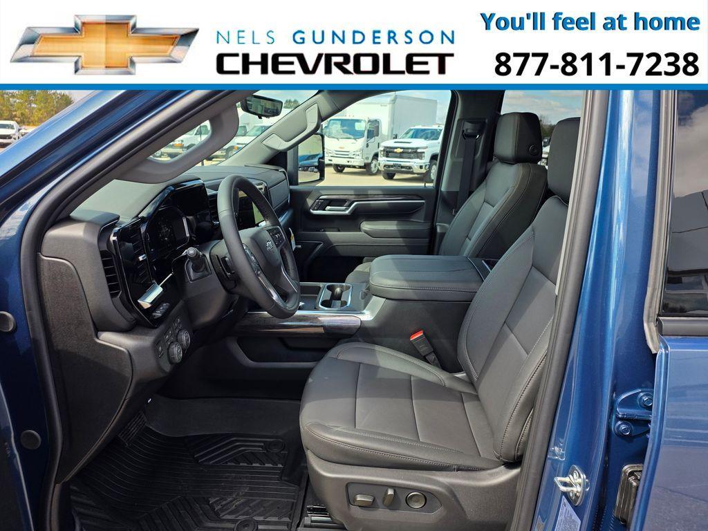 new 2026 Chevrolet Silverado 3500 car, priced at $87,470