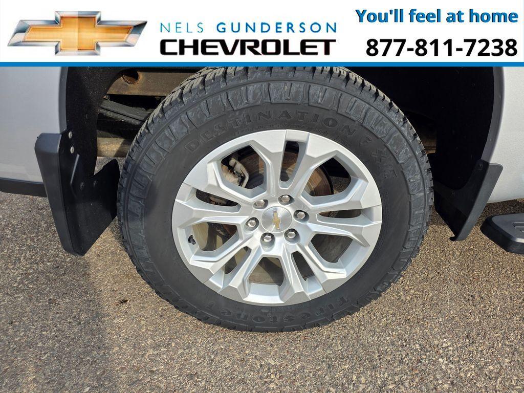 used 2022 Chevrolet Silverado 1500 car, priced at $35,900