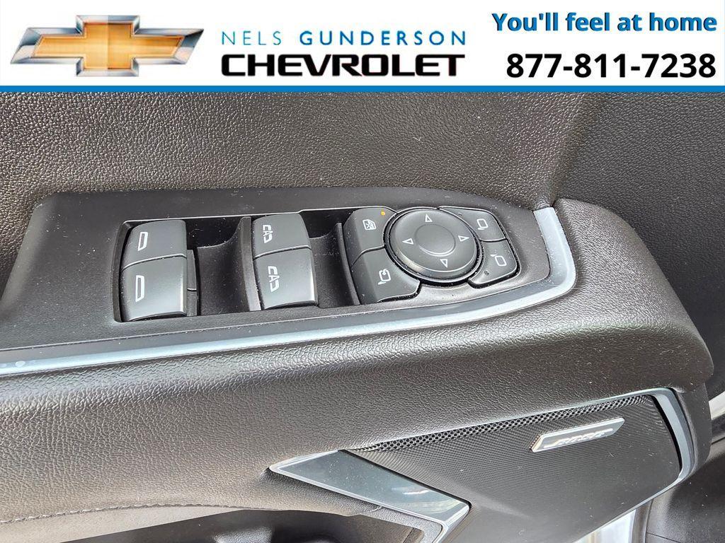 used 2022 Chevrolet Silverado 1500 car, priced at $35,900