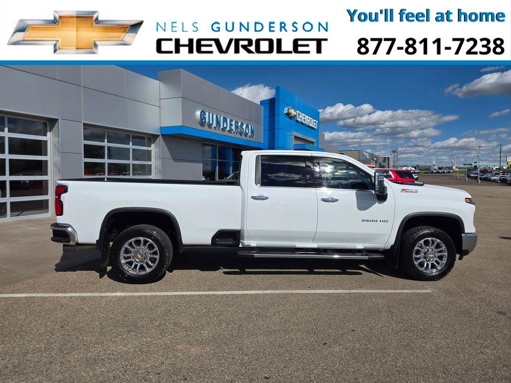 used 2025 Chevrolet Silverado 3500 car, priced at $61,900