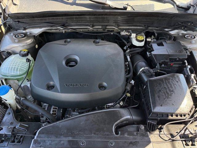 used 2021 Volvo XC40 car, priced at $22,525