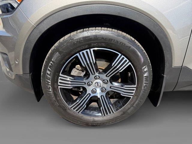 used 2021 Volvo XC40 car, priced at $22,525