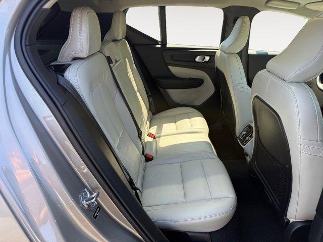 used 2021 Volvo XC40 car, priced at $22,525