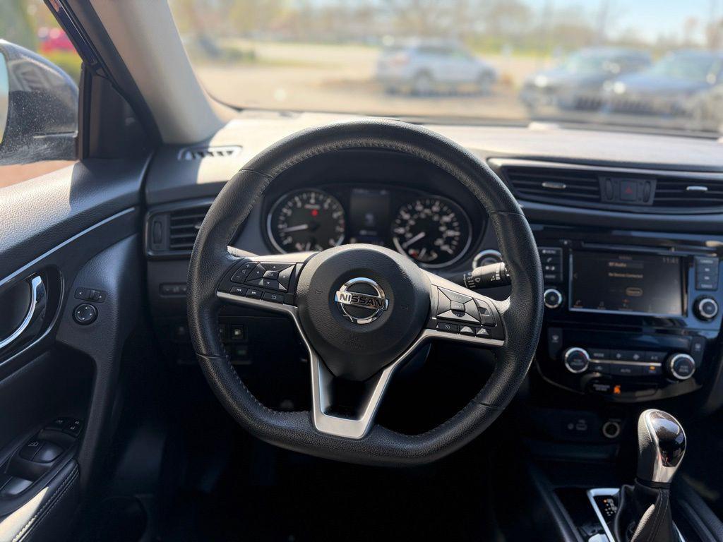 used 2019 Nissan Rogue car, priced at $16,682