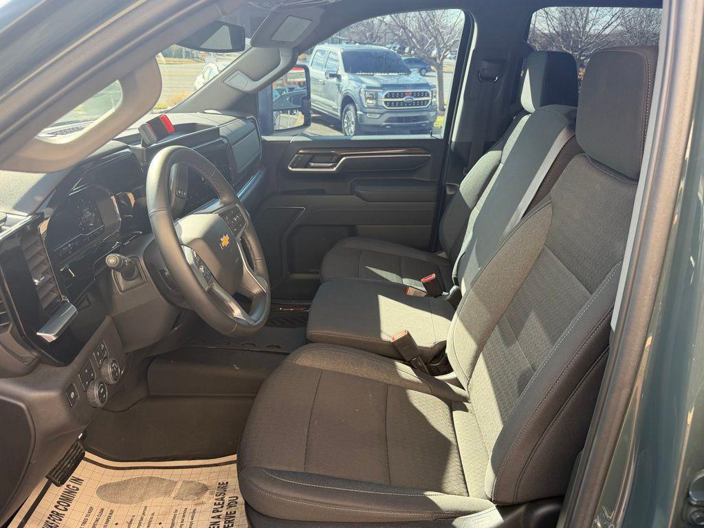 used 2025 Chevrolet Silverado 2500 car, priced at $58,790