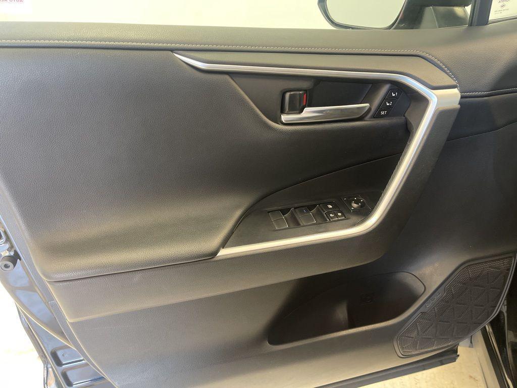 used 2021 Toyota RAV4 Hybrid car, priced at $25,900