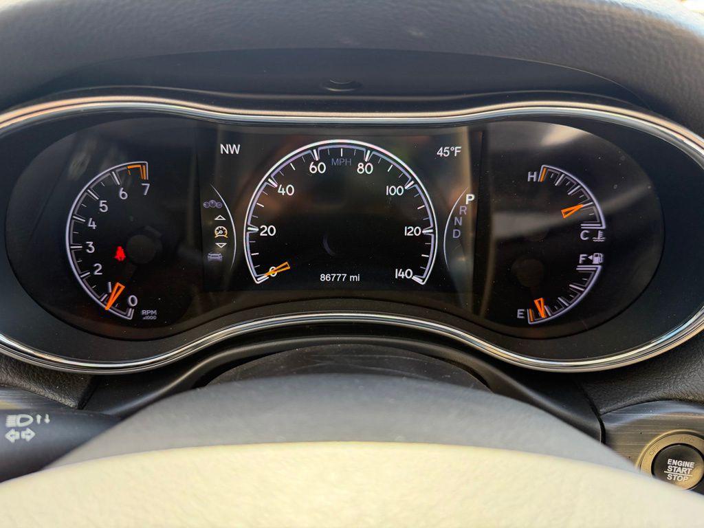 used 2021 Jeep Grand Cherokee car, priced at $18,990