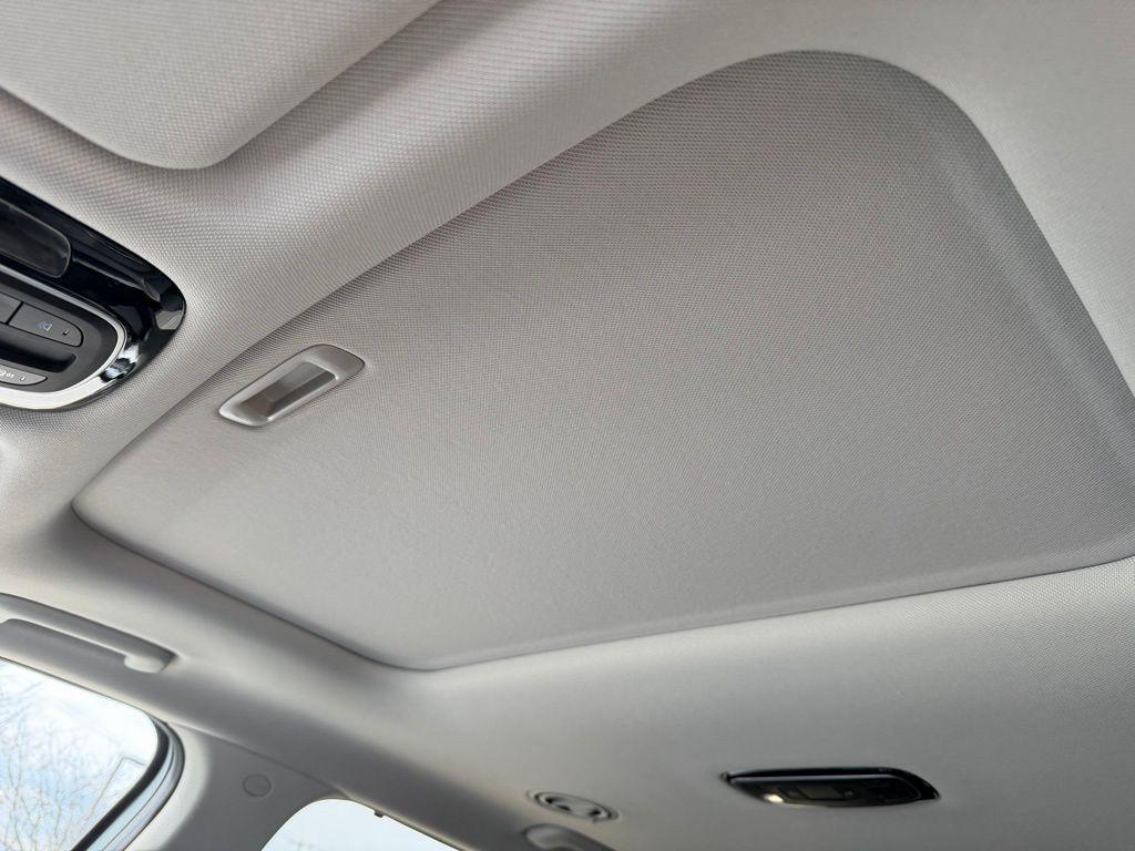 used 2025 Hyundai Palisade car, priced at $41,991