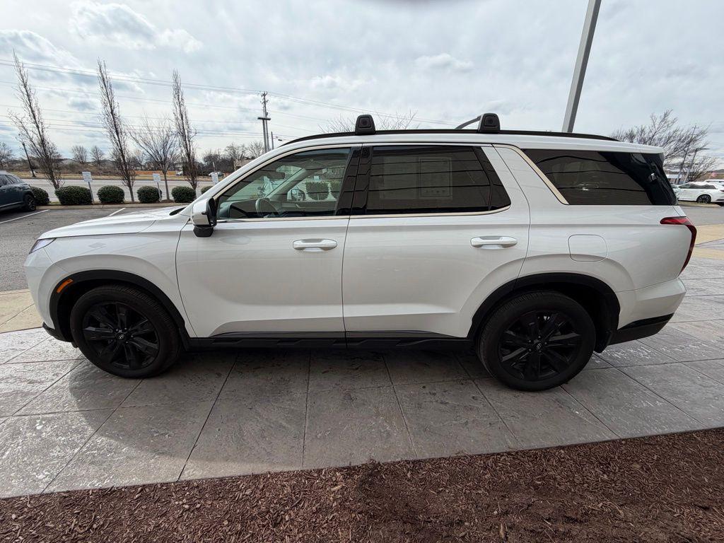 used 2025 Hyundai Palisade car, priced at $41,991