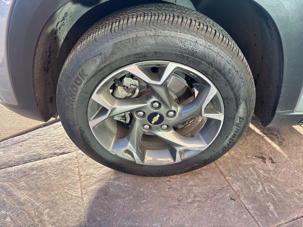 used 2024 Chevrolet Trax car, priced at $18,991