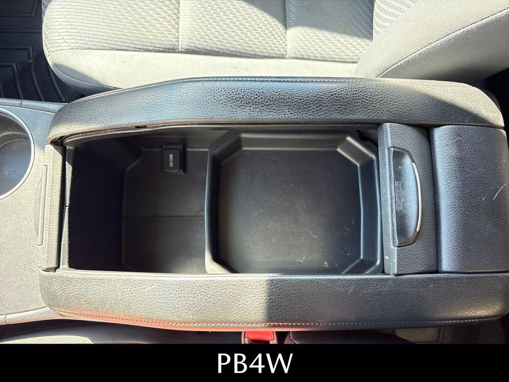 used 2015 Toyota Highlander car, priced at $9,999