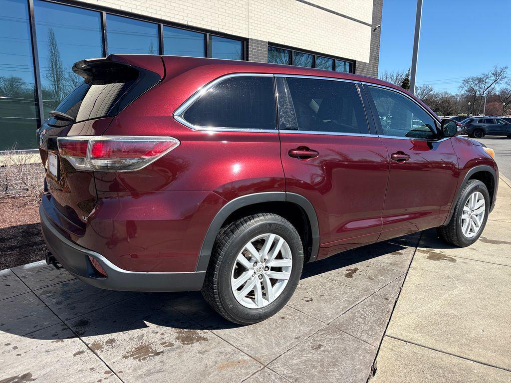 used 2015 Toyota Highlander car, priced at $10,990