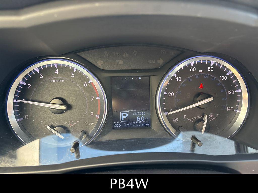 used 2015 Toyota Highlander car, priced at $9,999