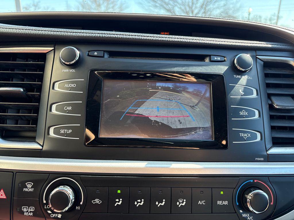 used 2015 Toyota Highlander car, priced at $10,990