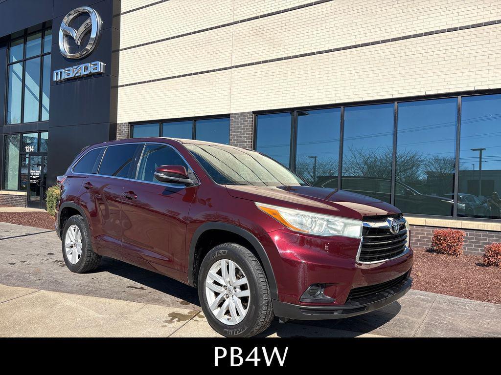 used 2015 Toyota Highlander car, priced at $9,999