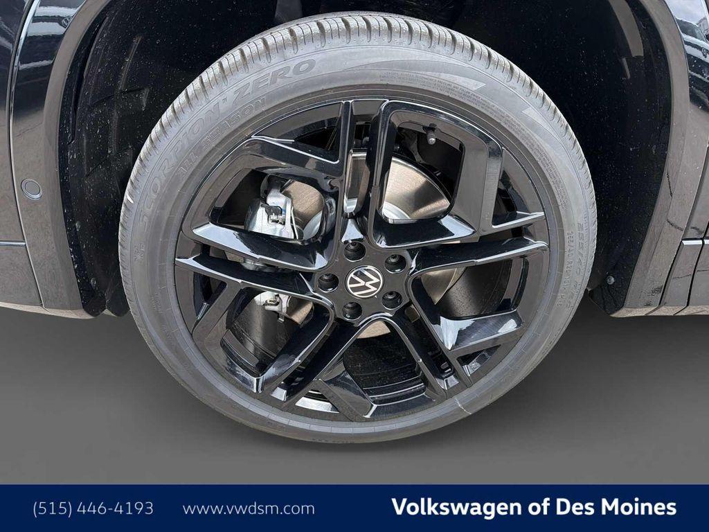 new 2026 Volkswagen Tiguan car, priced at $39,376