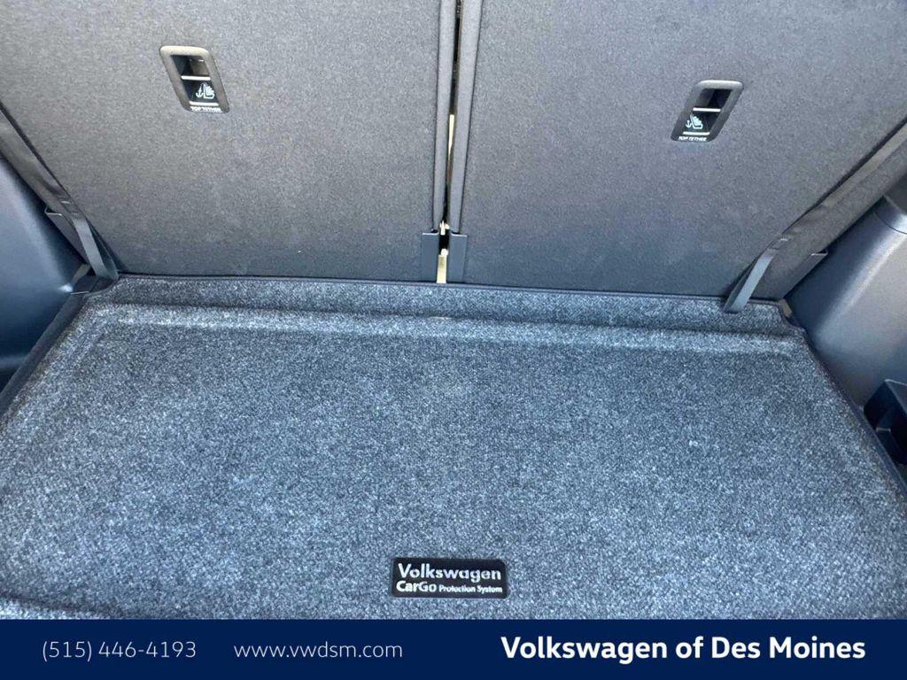 new 2026 Volkswagen Atlas car, priced at $53,981