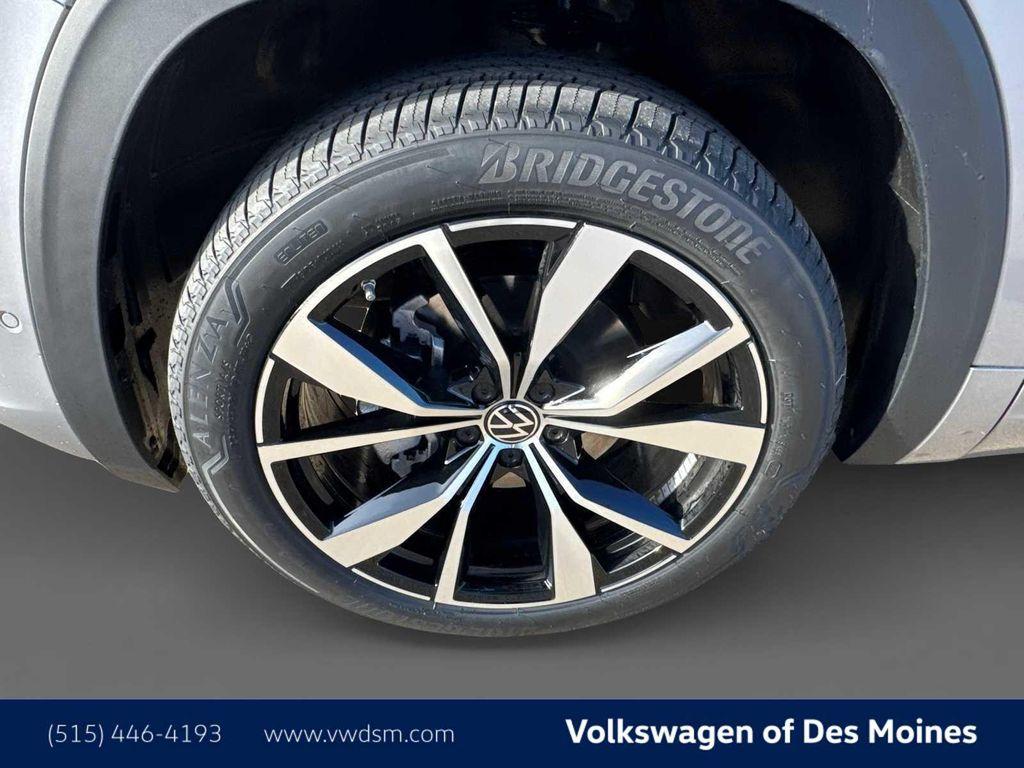 new 2026 Volkswagen Atlas car, priced at $53,981