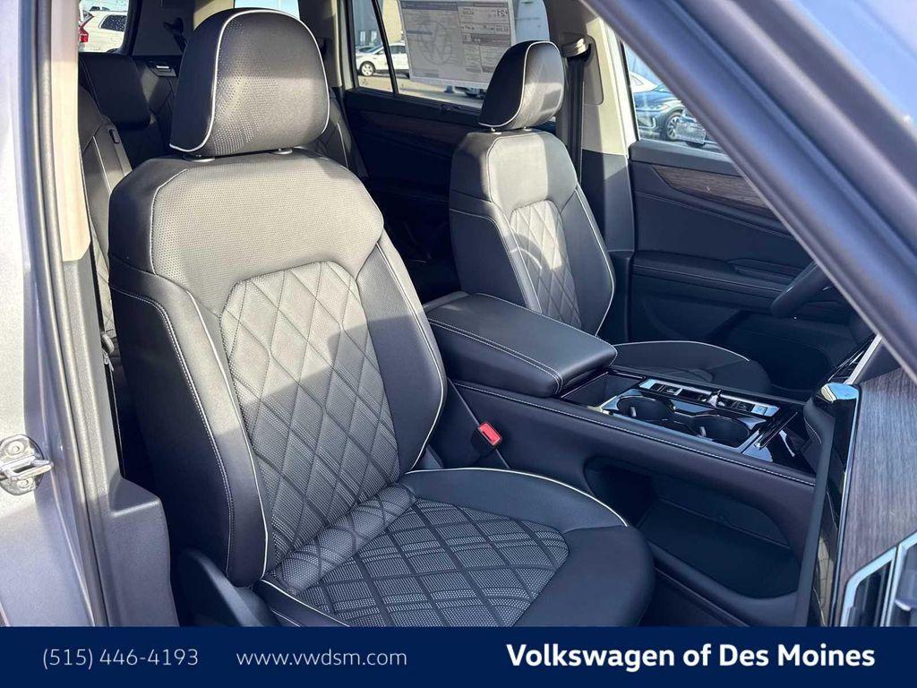 new 2026 Volkswagen Atlas car, priced at $53,981