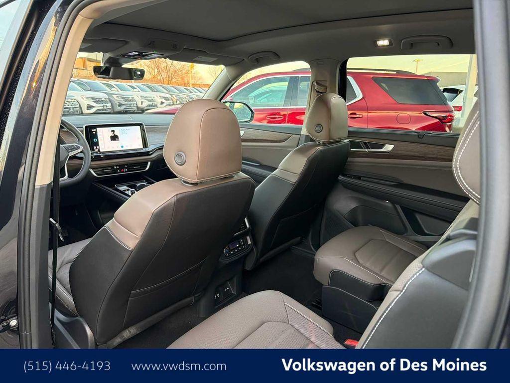 new 2026 Volkswagen Atlas car, priced at $48,971