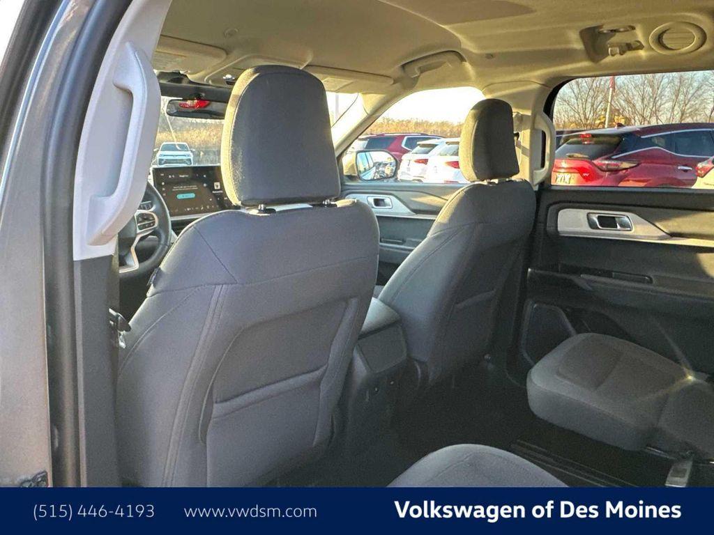 used 2025 Ford Explorer car, priced at $39,027