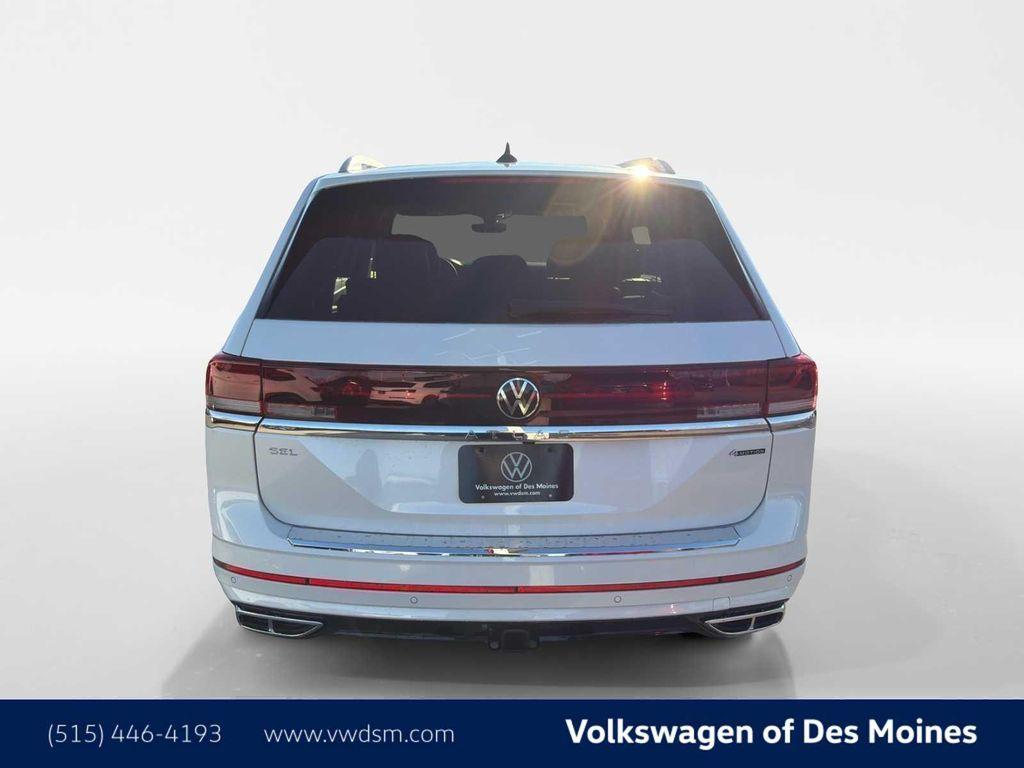 new 2026 Volkswagen Atlas car, priced at $53,741