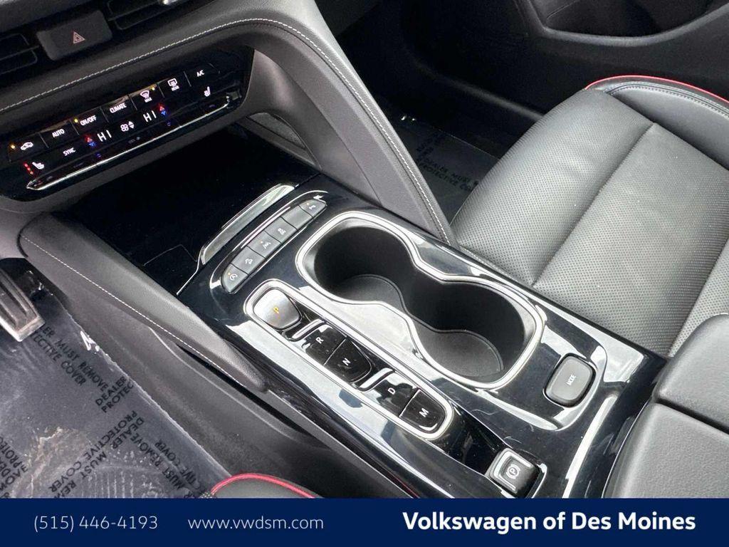 used 2023 Buick Envision car, priced at $29,101