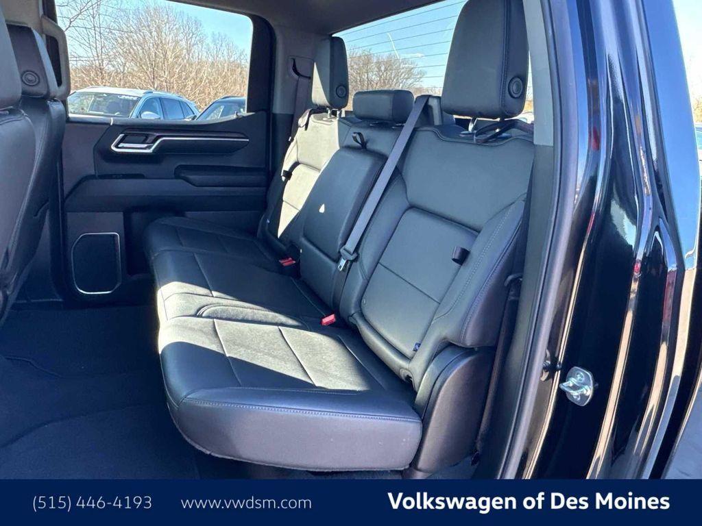 used 2025 GMC Sierra 1500 car, priced at $45,861