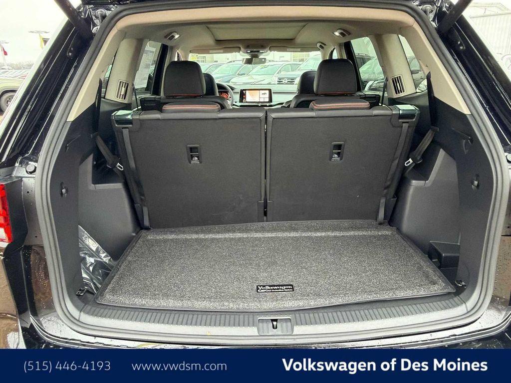 new 2026 Volkswagen Atlas car, priced at $47,761