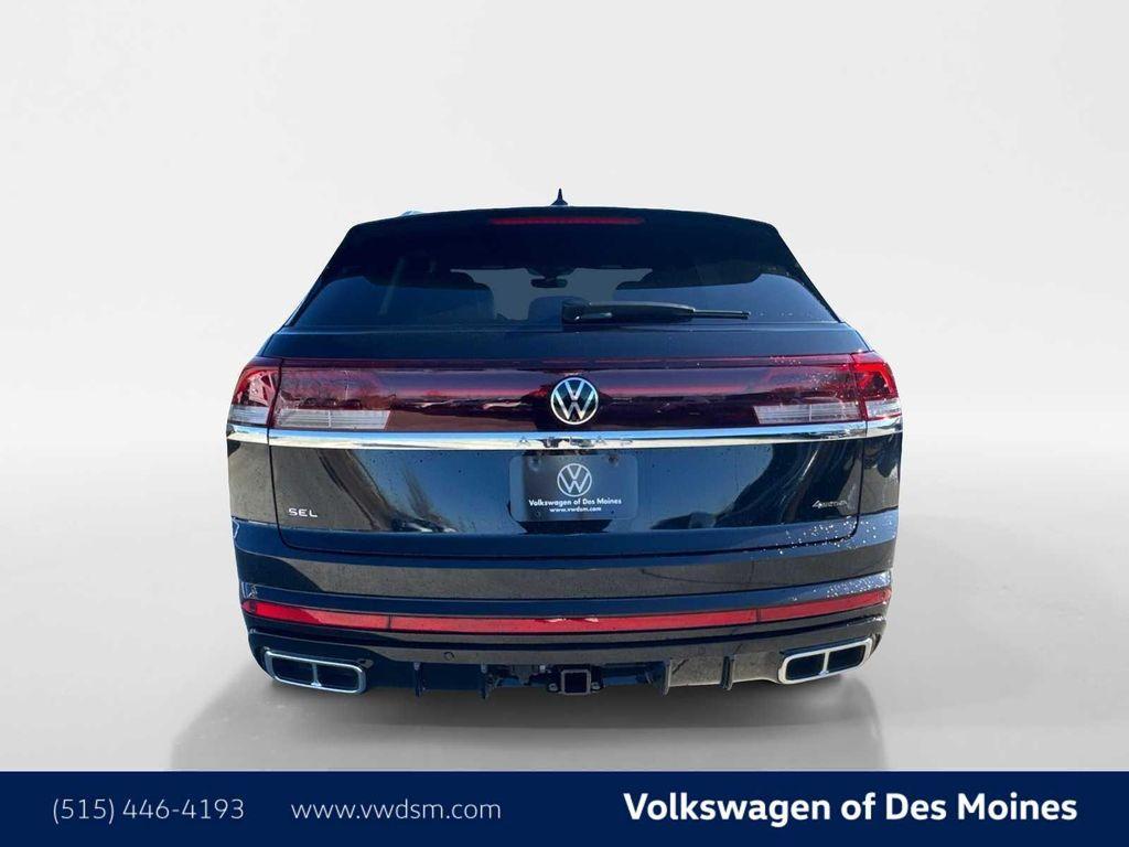 new 2026 Volkswagen Atlas Cross Sport car, priced at $53,081