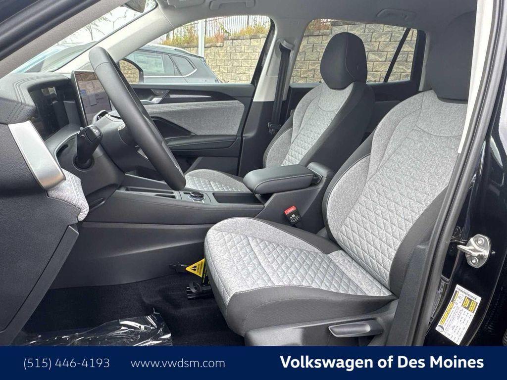 new 2025 Volkswagen Tiguan car, priced at $30,961