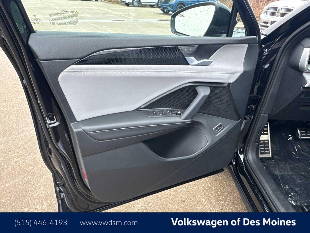 new 2026 Volkswagen Tiguan car, priced at $39,376