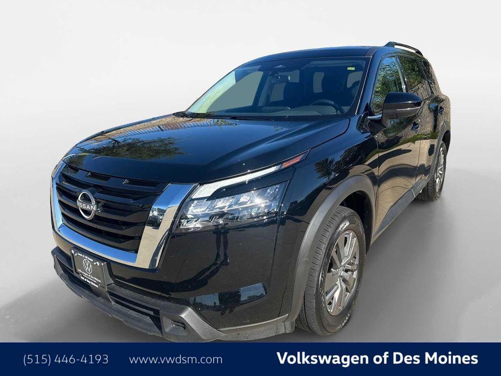 used 2025 Nissan Pathfinder car, priced at $30,999