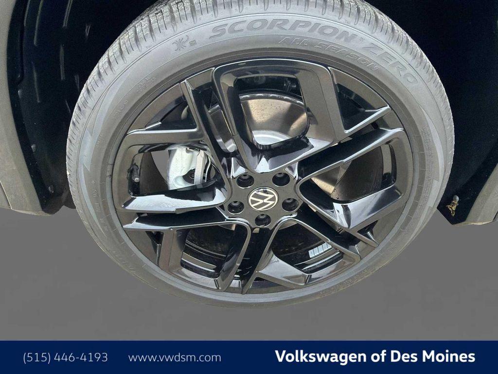 new 2026 Volkswagen Tiguan car, priced at $39,376