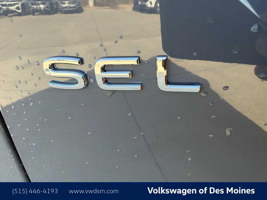 new 2026 Volkswagen Atlas car, priced at $53,741