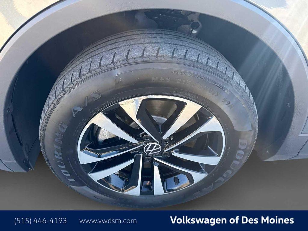 used 2024 Volkswagen Tiguan car, priced at $18,999