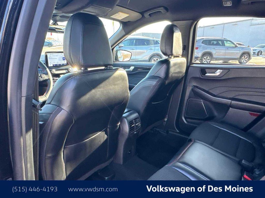 used 2025 Ford Escape car, priced at $26,998