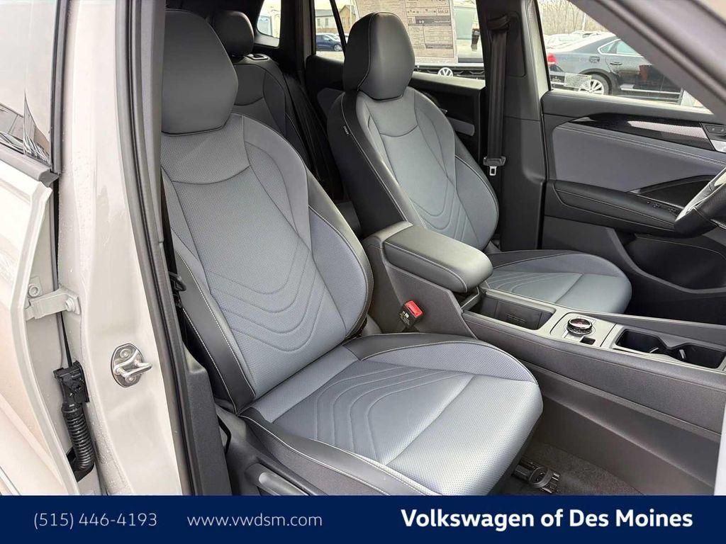 new 2026 Volkswagen Tiguan car, priced at $39,376