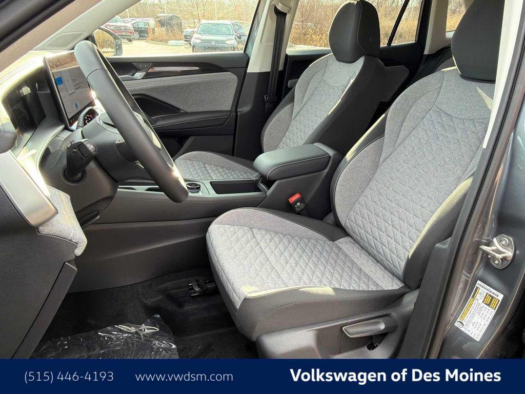 new 2026 Volkswagen Tiguan car, priced at $33,181