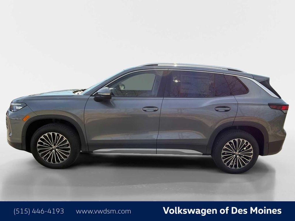 new 2026 Volkswagen Tiguan car, priced at $33,181