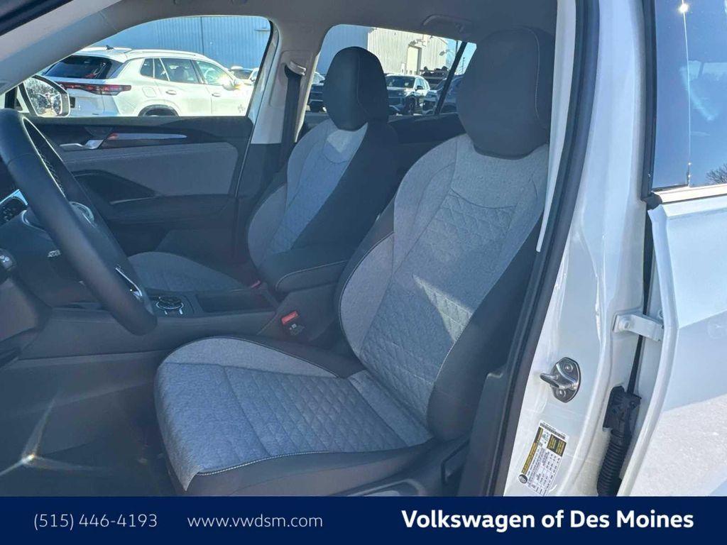 new 2026 Volkswagen Tiguan car, priced at $31,881