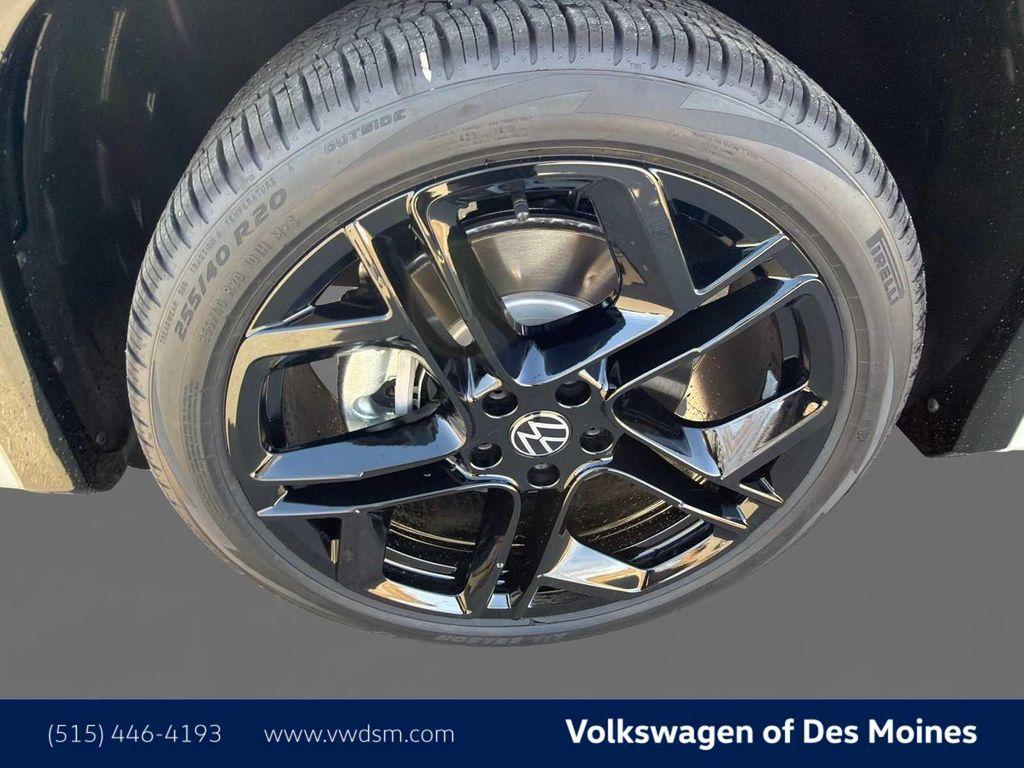 new 2026 Volkswagen Tiguan car, priced at $39,376