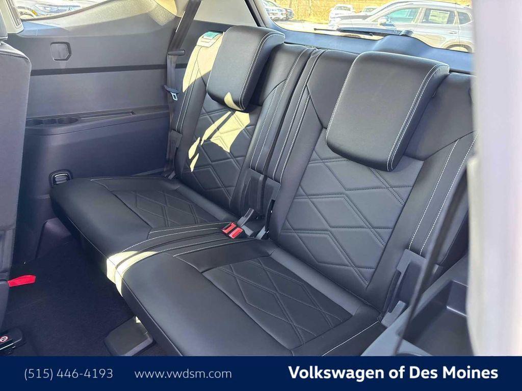 new 2026 Volkswagen Atlas car, priced at $39,961