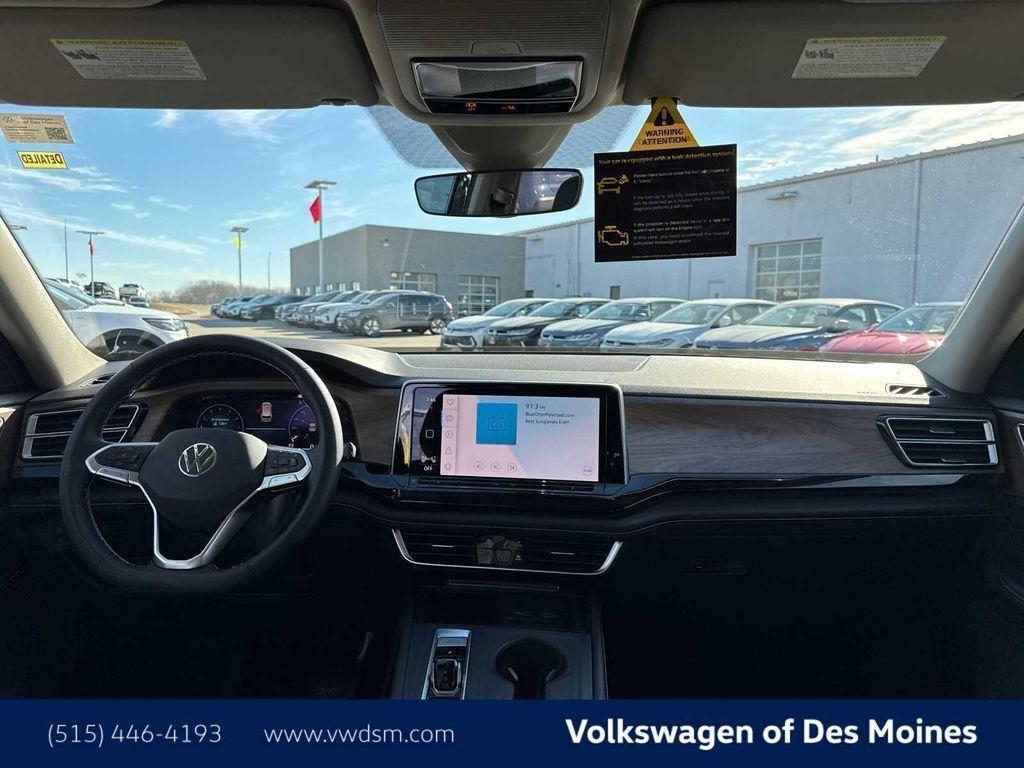 new 2026 Volkswagen Atlas car, priced at $39,961