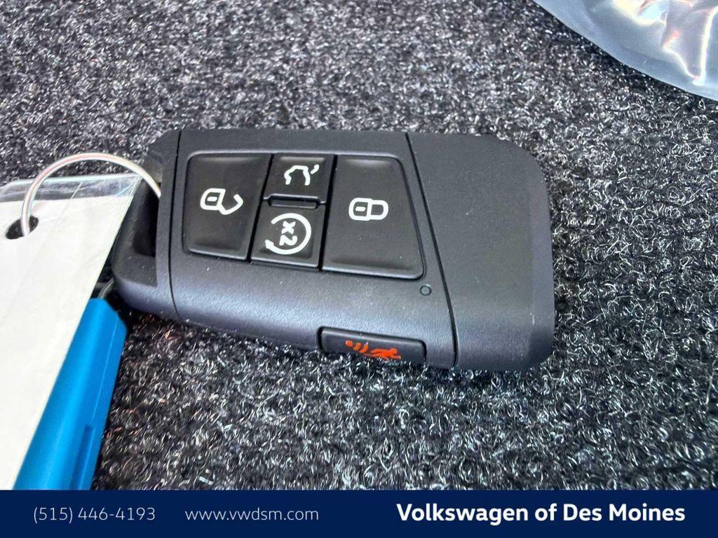 new 2026 Volkswagen Taos car, priced at $33,616