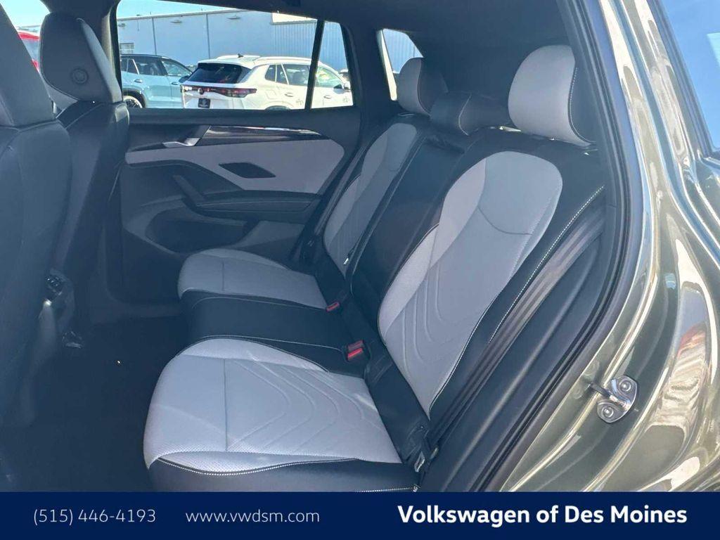 new 2026 Volkswagen Tiguan car, priced at $40,226